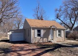 Pre-foreclosure in  Ruby Ave Grand Island, NE 68803