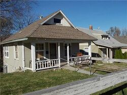 Pre-foreclosure in  Hardesty Ave Kansas City, MO 64127