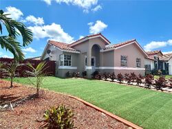 Pre-foreclosure in  Sw 142nd Pl Miami, FL 33175