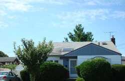 Pre-foreclosure in  Franklin St East Rockaway, NY 11518