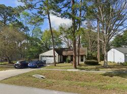 Pre-foreclosure in  Arrowhead Dr Jacksonville, FL 32257