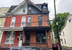 Pre-foreclosure in  W Norwegian St Pottsville, PA 17901