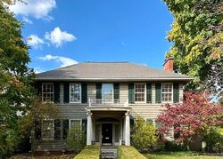 Pre-foreclosure in  Highland Ave Syracuse, NY 13203