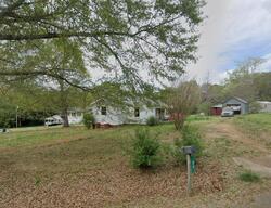 Pre-foreclosure in  Lake Circle Dr Piedmont, SC 29673