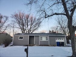 Pre-foreclosure in  Mercer Dr Toms River, NJ 08753