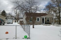 Pre-foreclosure in  Viola Dr Ortonville, MI 48462