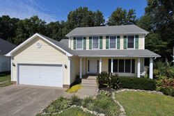 Pre-foreclosure in  Shady Maple Dr Clarksville, TN 37043