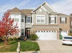 Pre-foreclosure in  Sunbrook Way Westfield, IN 46074