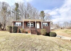 Pre-foreclosure in  Blue Creek Rd Lenoir, NC 28645