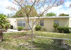 Pre-foreclosure in  Nw 10th Pl Fort Lauderdale, FL 33311