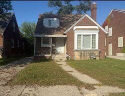 Pre-foreclosure in  OHIO ST Detroit, MI 48221