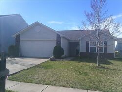 Pre-foreclosure in  W Longbranch Dr Monrovia, IN 46157