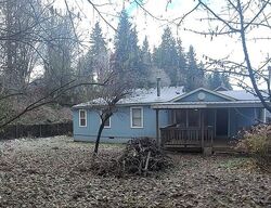 Pre-foreclosure in  S Loop View Dr Granite Falls, WA 98252