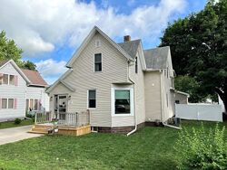Pre-foreclosure in  2nd Ave Se Badger, IA 50516