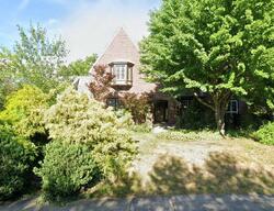 Pre-foreclosure in  S Yale St York, PA 17403