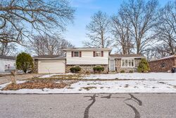 Pre-foreclosure in  Teresa St Portage, IN 46368