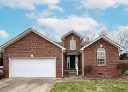 Pre-foreclosure in  Swan Way Taylorsville, KY 40071