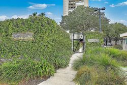 Pre-foreclosure in  Concord St c Charleston, SC 29401