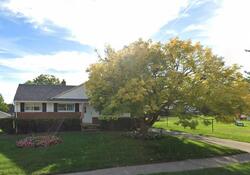 Pre-foreclosure in  Stanford Dr Wickliffe, OH 44092