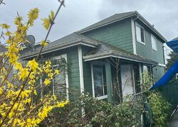 Pre-foreclosure in  S Sheridan Ave Tacoma, WA 98405