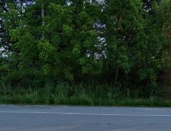 Pre-foreclosure in  W Us Highway 6 Valparaiso, IN 46385
