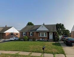 Pre-foreclosure in  Glenmore Dr Wilmington, DE 19804