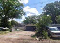 Pre-foreclosure Listing in Clubview Dr HIGHLAND, MI 48356