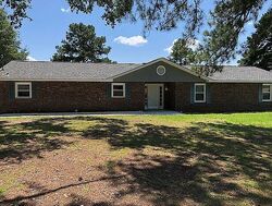 Pre-foreclosure in  Lee Road 219 Phenix City, AL 36870
