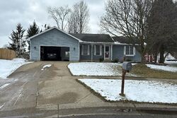 Pre-foreclosure in  Westminster Ct Sw Byron Center, MI 49315