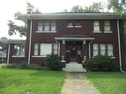 Pre-foreclosure in  E Gum St Evansville, IN 47713