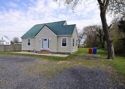 Pre-foreclosure in  Seaford Rd Seaford, DE 19973