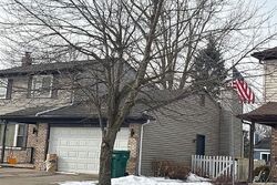 Pre-foreclosure in  CAREN DR Ypsilanti, MI 48197