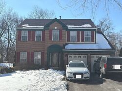 Pre-foreclosure in  Falls Lake Dr Bowie, MD 20721