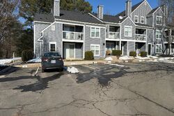  Orchard Hill Ct, Clifton VA