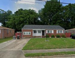 Pre-foreclosure in  Micott Dr Hampton, VA 23666