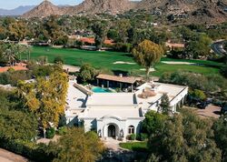 Pre-foreclosure in  E Desert Fairways Dr Paradise Valley, AZ 85253