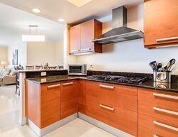 Pre-foreclosure in  S Ocean Dr  Hollywood, FL 33019