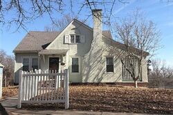  Lovers Ln, Saint Joseph MO