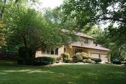 Pre-foreclosure Listing in Mcdonald Ave CROMWELL, CT 06416