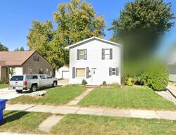 Pre-foreclosure in  E Fremont St Appleton, WI 54915