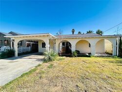 Pre-foreclosure in  Stephens Ave Riverside, CA 92501