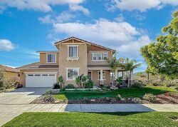 Pre-foreclosure in  Edgewood Dr Fillmore, CA 93015