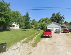  E Garfield Ave, Seymour MO