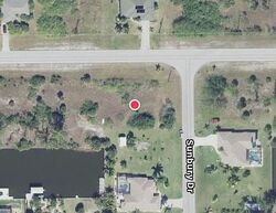 Pre-foreclosure in  Sunbury Dr Port Charlotte, FL 33981