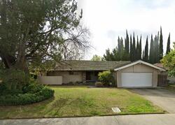 Pre-foreclosure in  Rivercrest Dr Sacramento, CA 95831