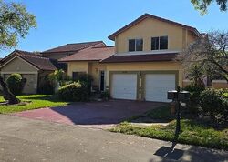  Nw 183rd Ln, Hialeah FL