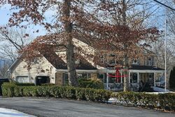 Pre-foreclosure in  Mike Ashton Rd Hedgesville, WV 25427