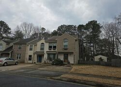 Pre-foreclosure in  S Lake Cir Chesapeake, VA 23322