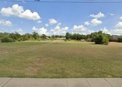  Little School Rd, Kennedale TX