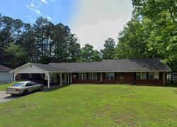 Pre-foreclosure in  Bennett Cir Carrollton, GA 30117
